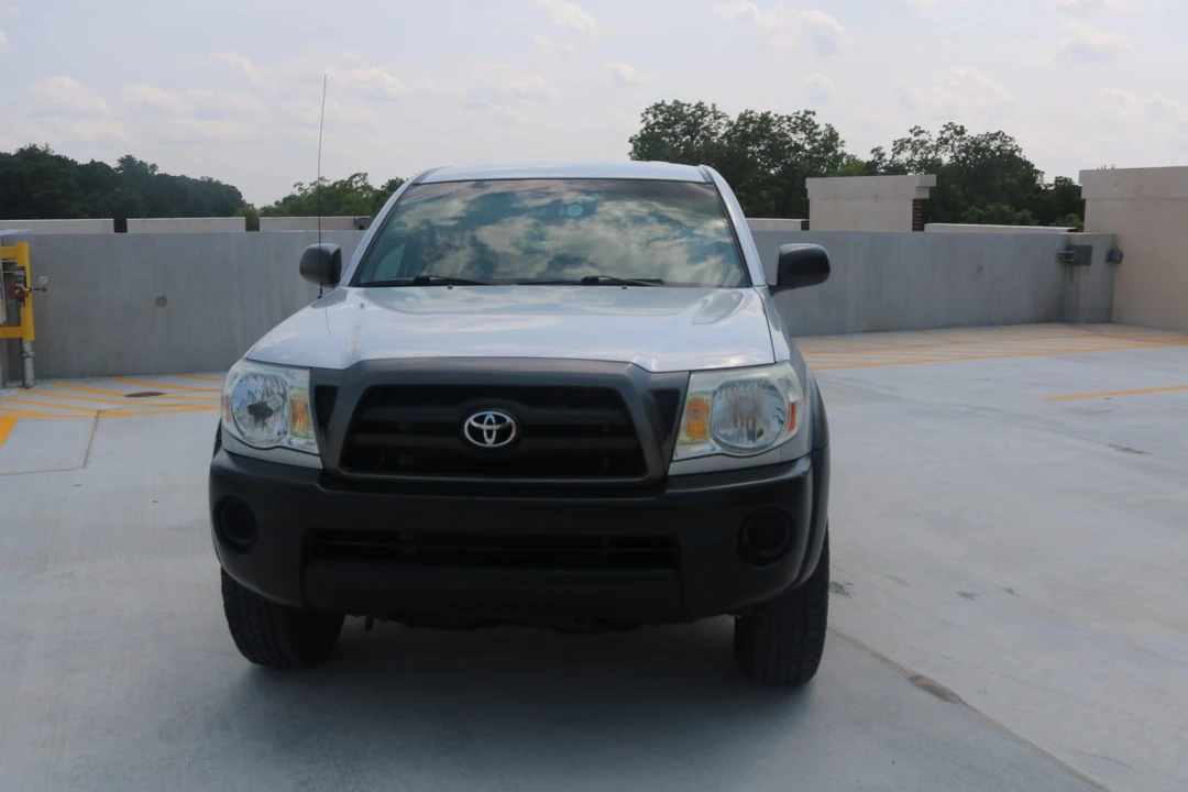 2007 Toyota Tacoma 2nd Gen - Image 2 of 31