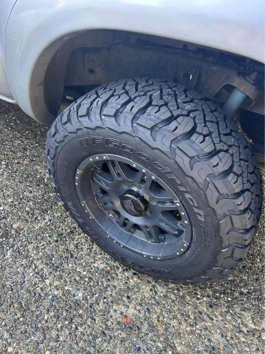 2007 Toyota Tacoma 2nd Gen - Image 2 of 11