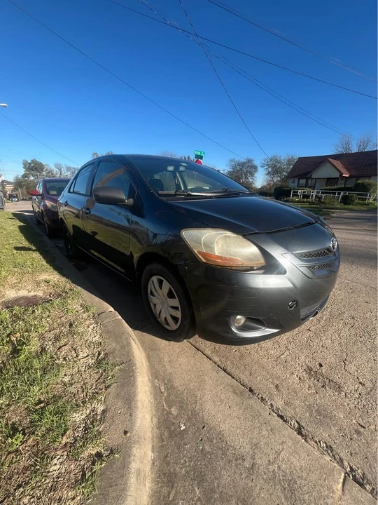 2007 Toyota Yaris - Image 2 of 7
