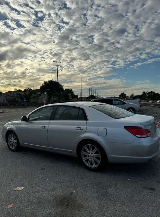2007 Toyota Avalon 3rd Gen - Image 4 of 8