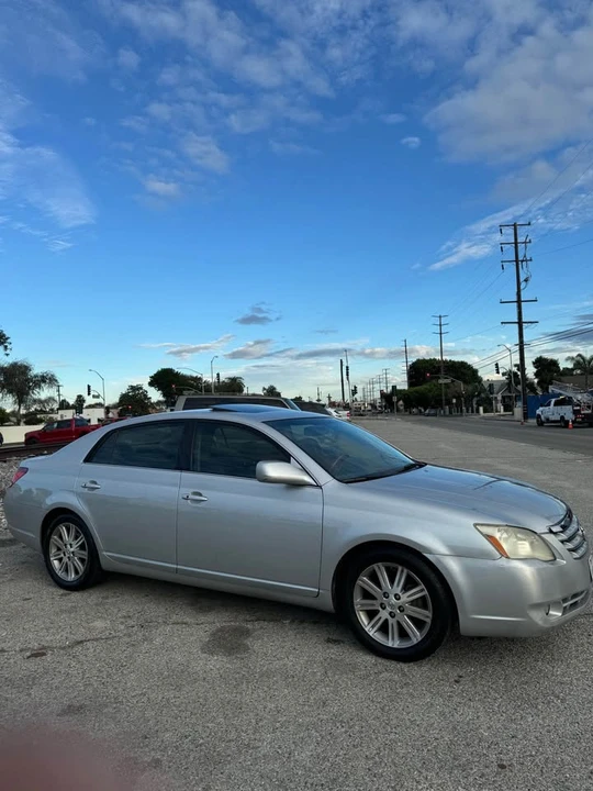2007 Toyota Avalon 3rd Gen - Image 2 of 8