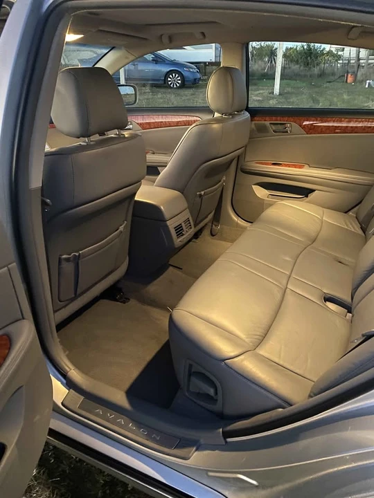 2007 Toyota Avalon 3rd Gen - Image 12 of 19