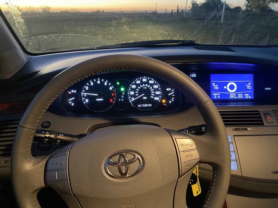 2007 Toyota Avalon 3rd Gen - Image 8 of 19