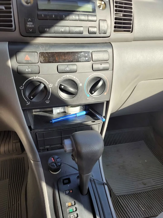 2007 Toyota Corolla 9th Gen - Image 7 of 10