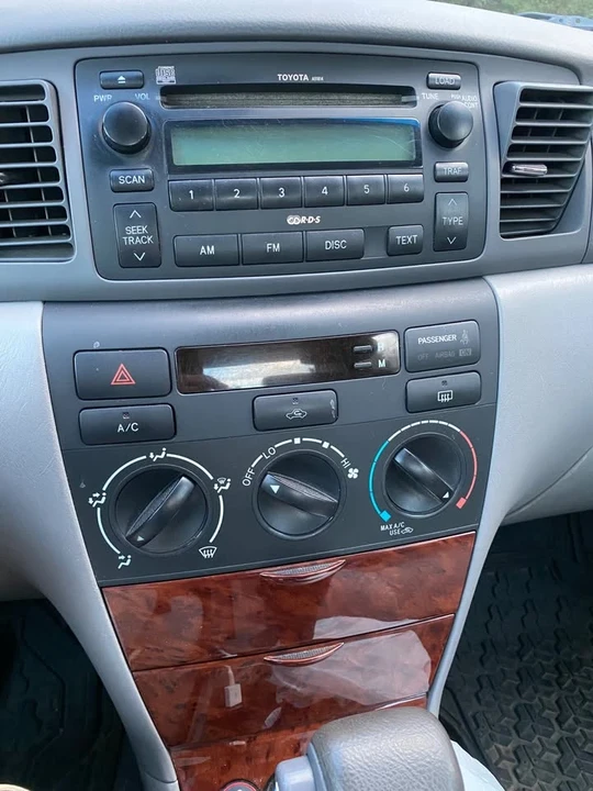 2007 Toyota Corolla 9th Gen - Image 7 of 11