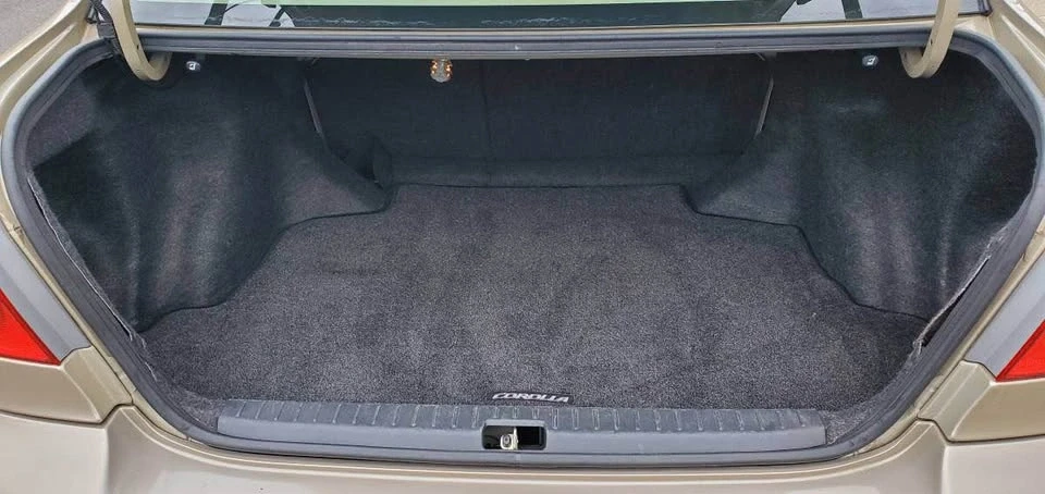 2007 Toyota Corolla 10th Gen - Image 5 of 12
