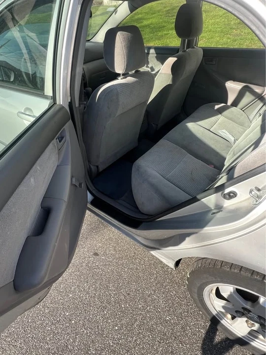 2007 Toyota Corolla 10th Gen - Image 10 of 15