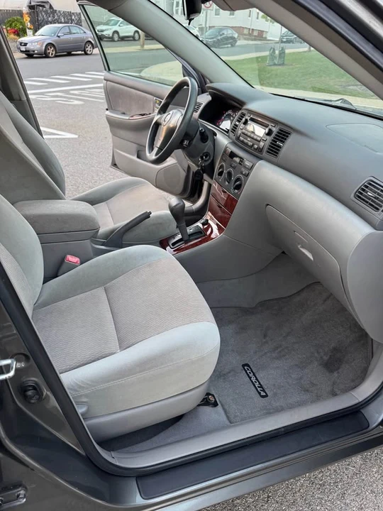 2007 Toyota Corolla 9th Gen - Image 8 of 17