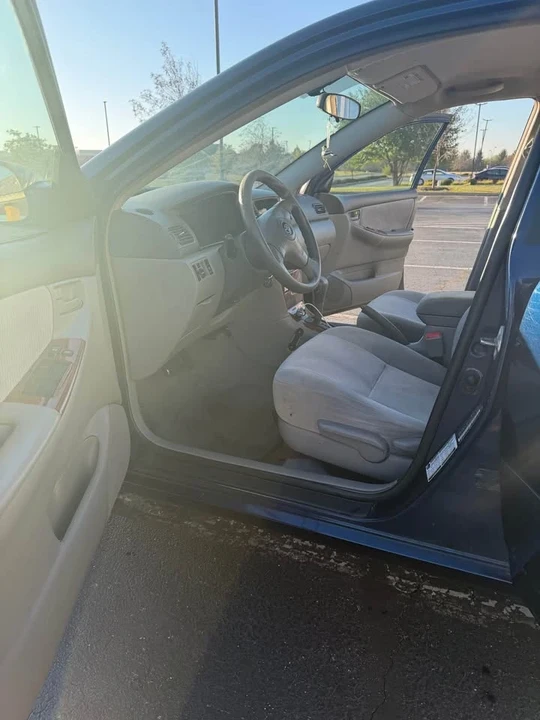 2007 Toyota Corolla 10th Gen - Image 7 of 9