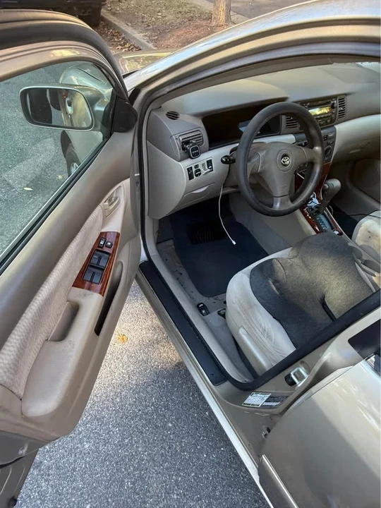 2007 Toyota Corolla 9th Gen - Image 4 of 10
