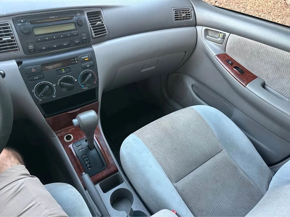 2007 Toyota Corolla 9th Gen - Image 10 of 13