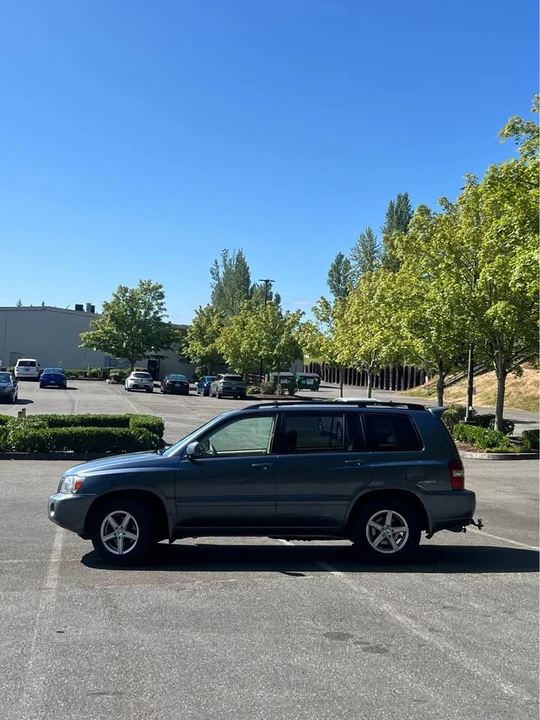 2007 Toyota Highlander - Image 2 of 10