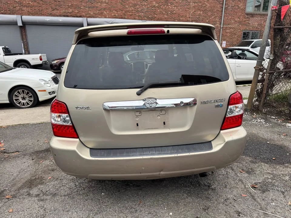 2007 Toyota Highlander - Image 9 of 19
