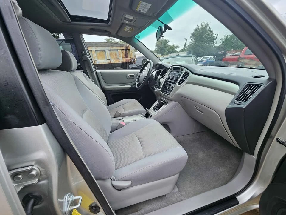 2007 Toyota Highlander - Image 8 of 20