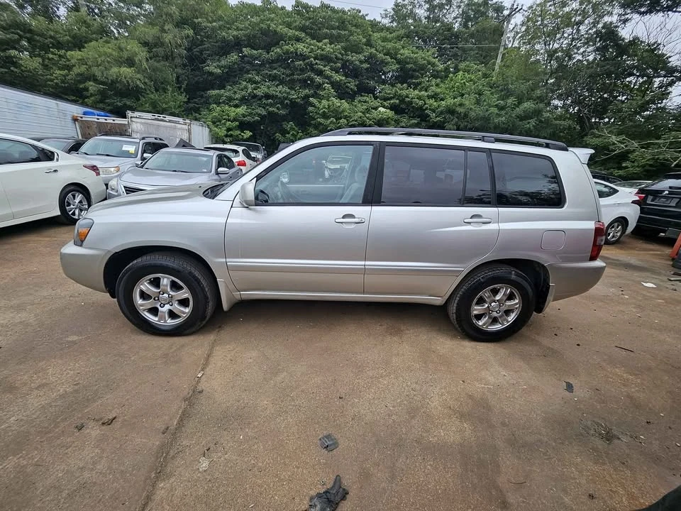 2007 Toyota Highlander - Image 2 of 20