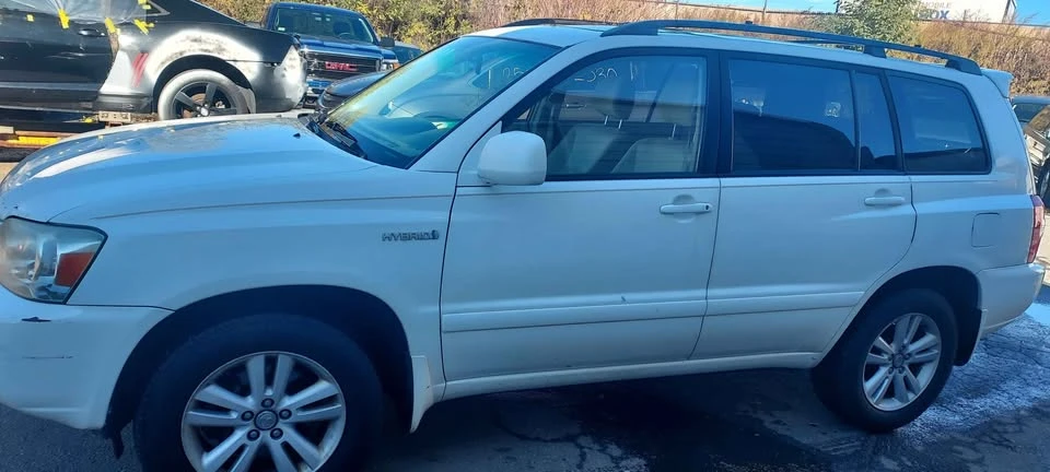 2007 Toyota Highlander - Image 2 of 12