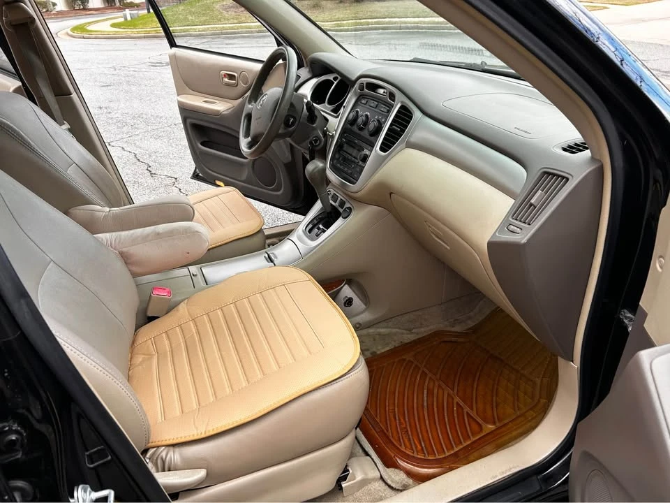 2007 Toyota Highlander - Image 9 of 13