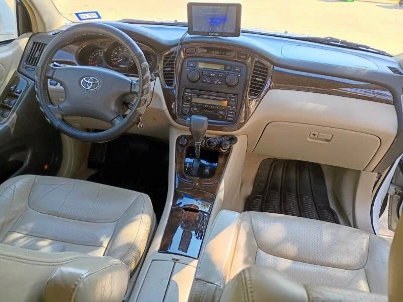 2007 Toyota Highlander - Image 6 of 9