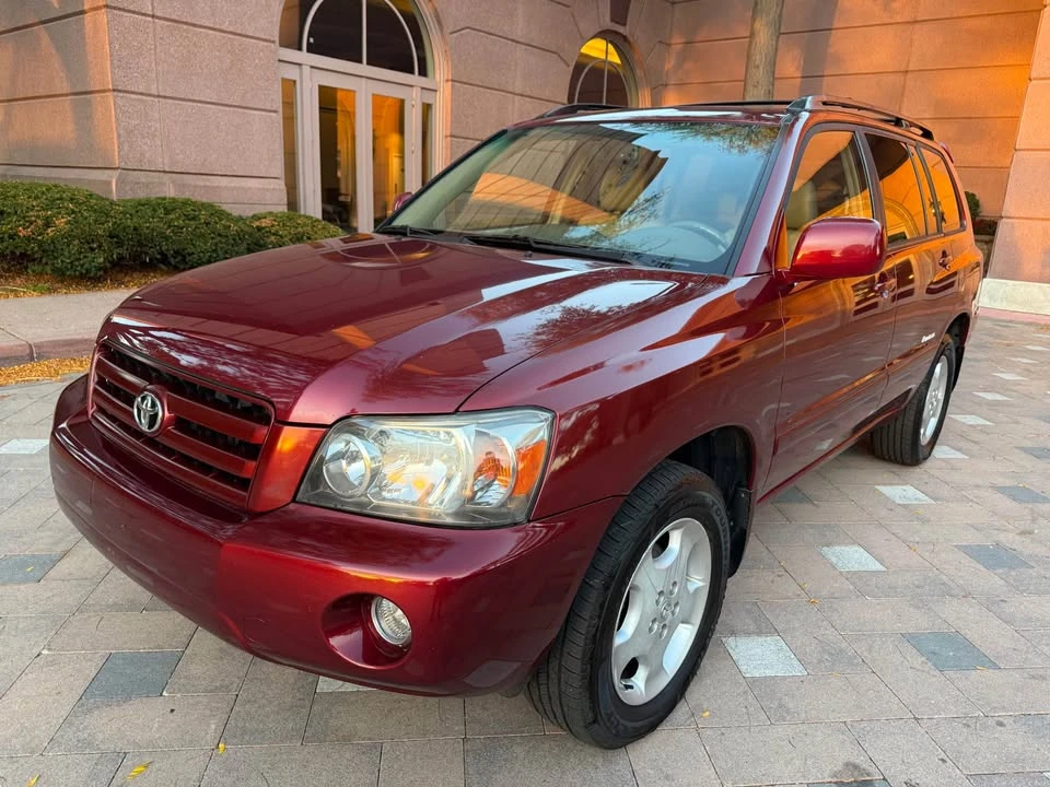 2007 Toyota Highlander - Image 2 of 19