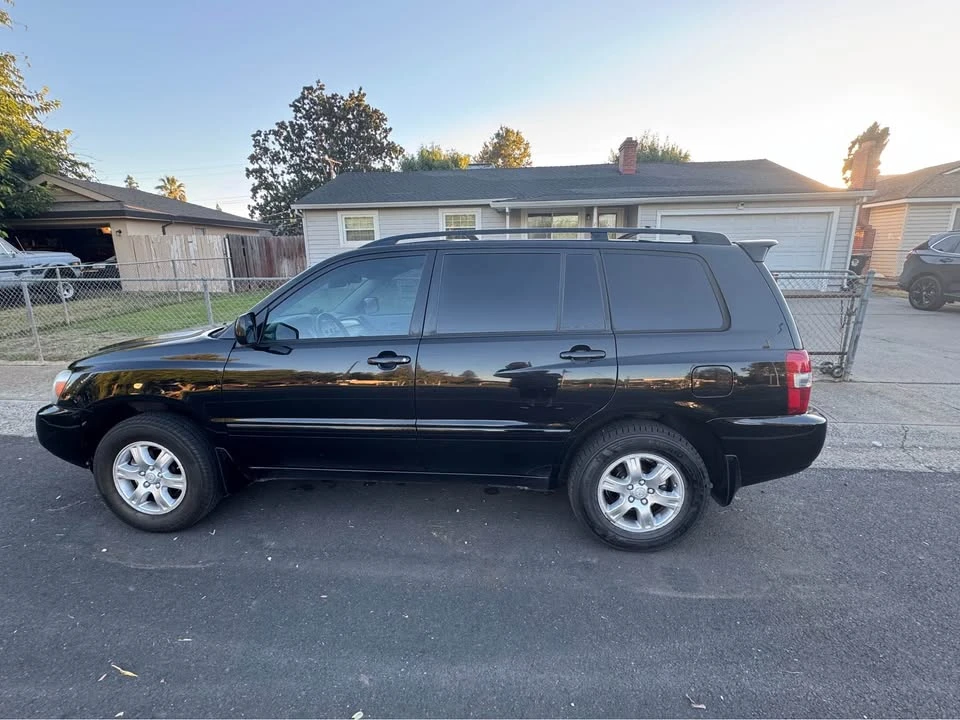 2007 Toyota Highlander - Image 2 of 9