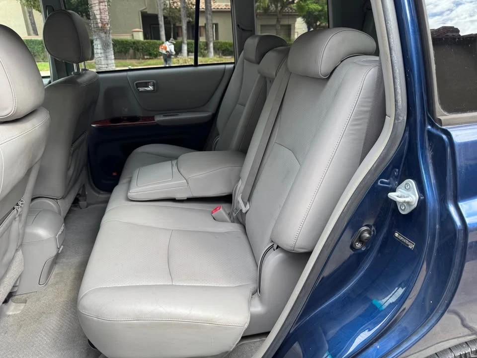 2007 Toyota Highlander - Image 10 of 16