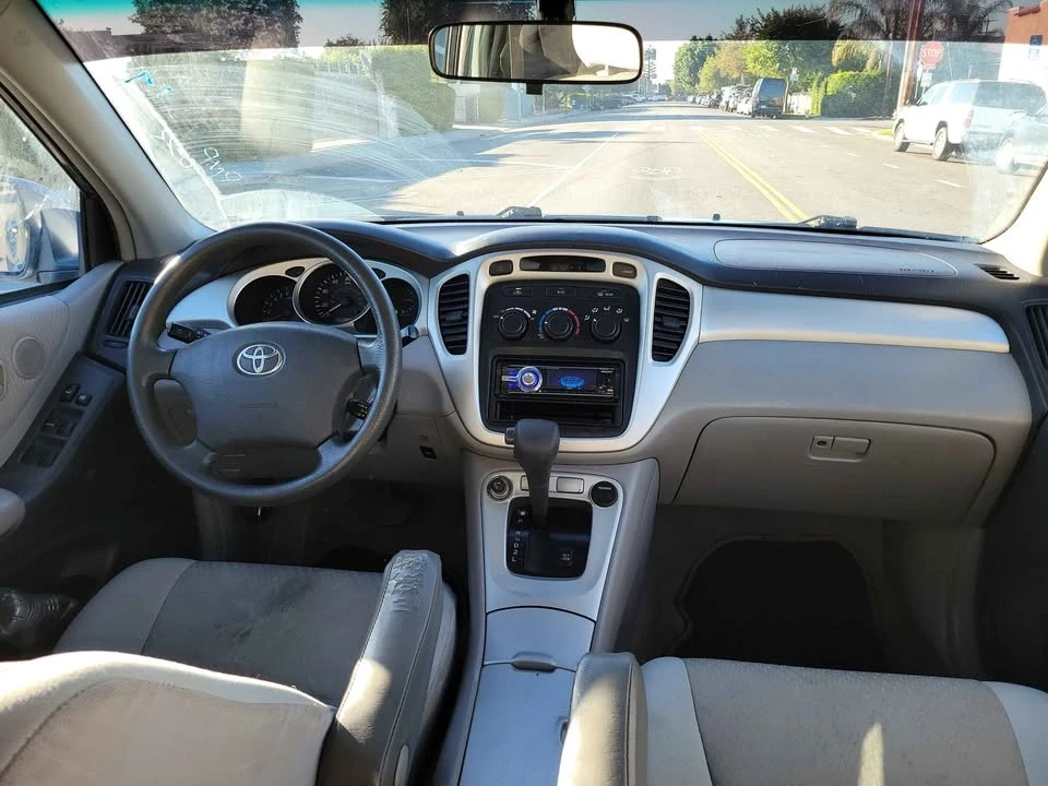 2007 Toyota Highlander - Image 9 of 15