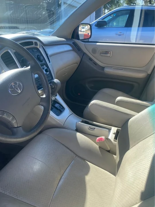 2007 Toyota Highlander - Image 13 of 19