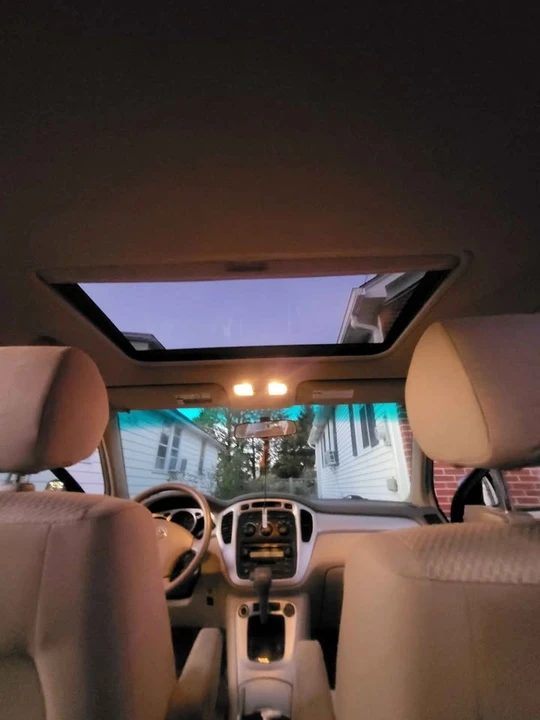2007 Toyota Highlander - Image 15 of 16