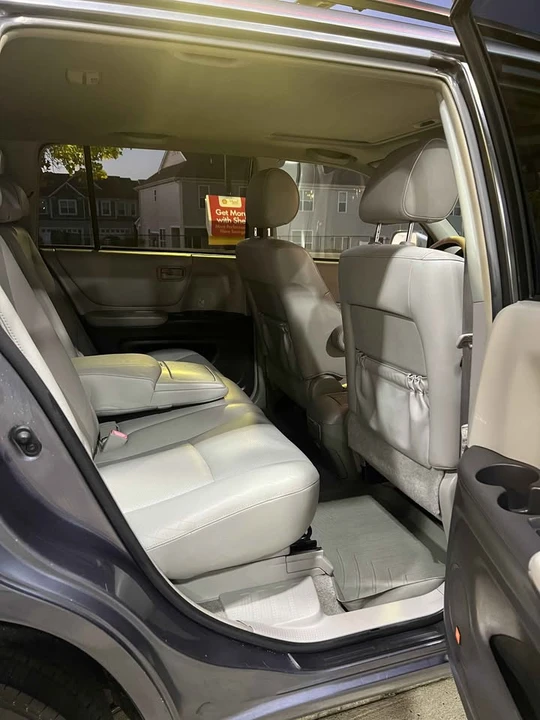 2007 Toyota Highlander - Image 7 of 12