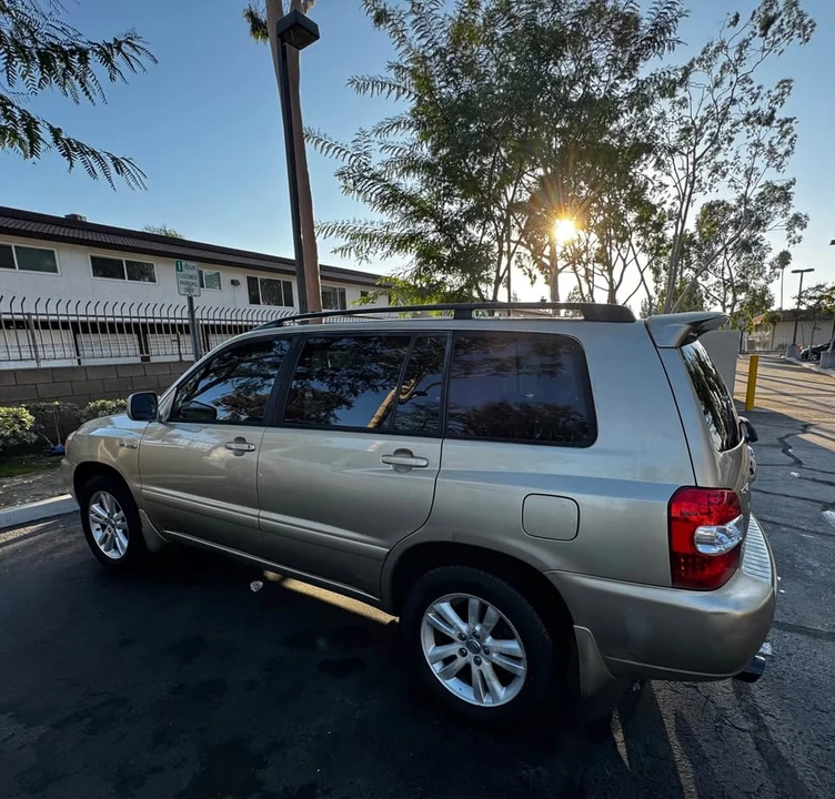 2007 Toyota Highlander - Image 2 of 14
