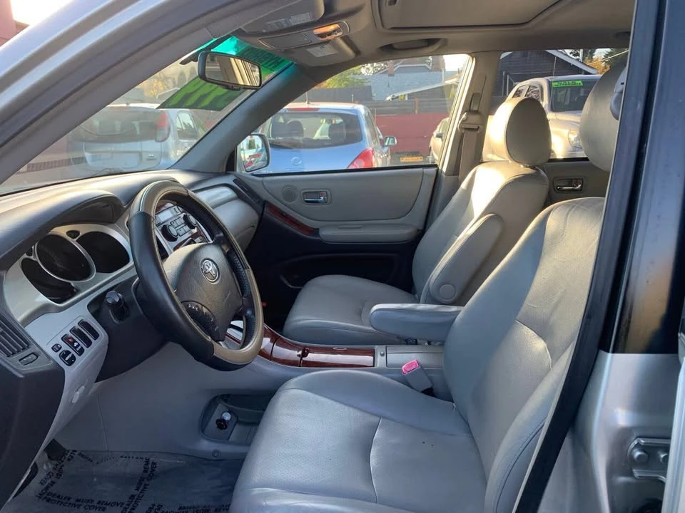 2007 Toyota Highlander - Image 9 of 15