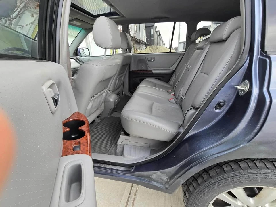 2007 Toyota Highlander - Image 8 of 12
