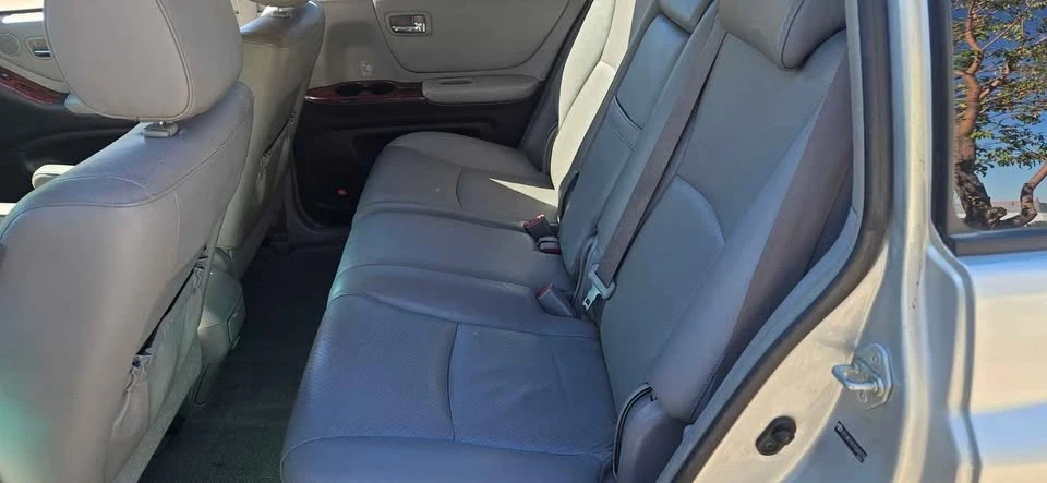 2007 Toyota Highlander - Image 8 of 12