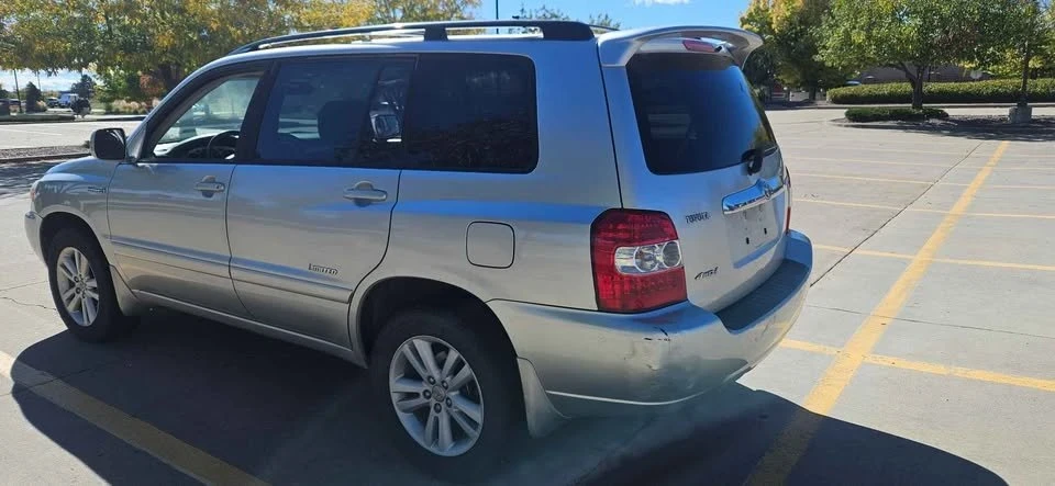 2007 Toyota Highlander - Image 2 of 12