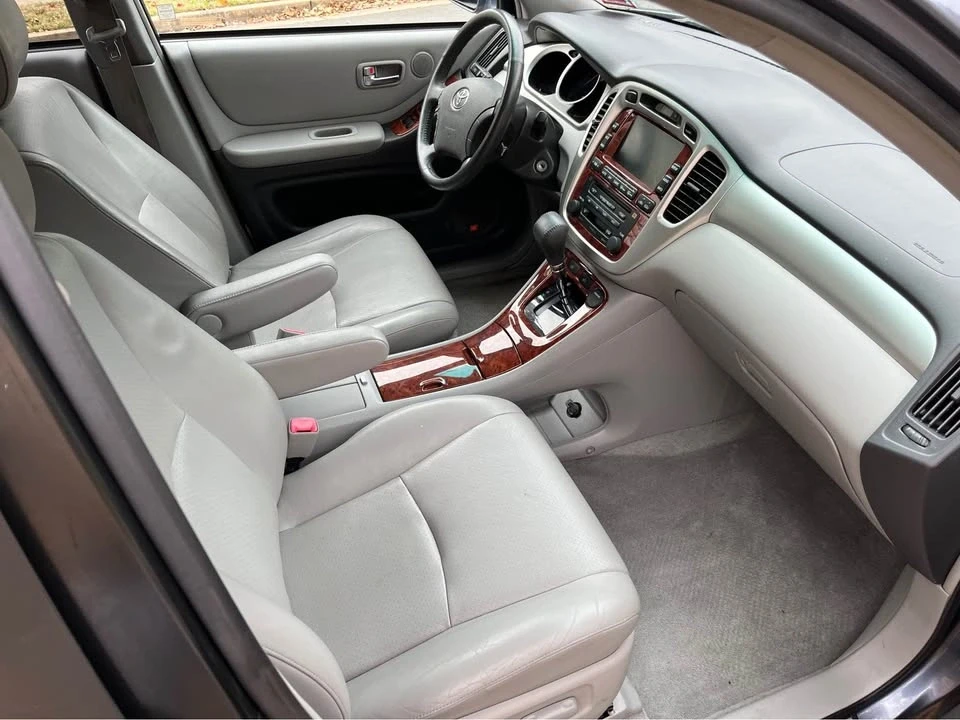 2007 Toyota Highlander - Image 12 of 17