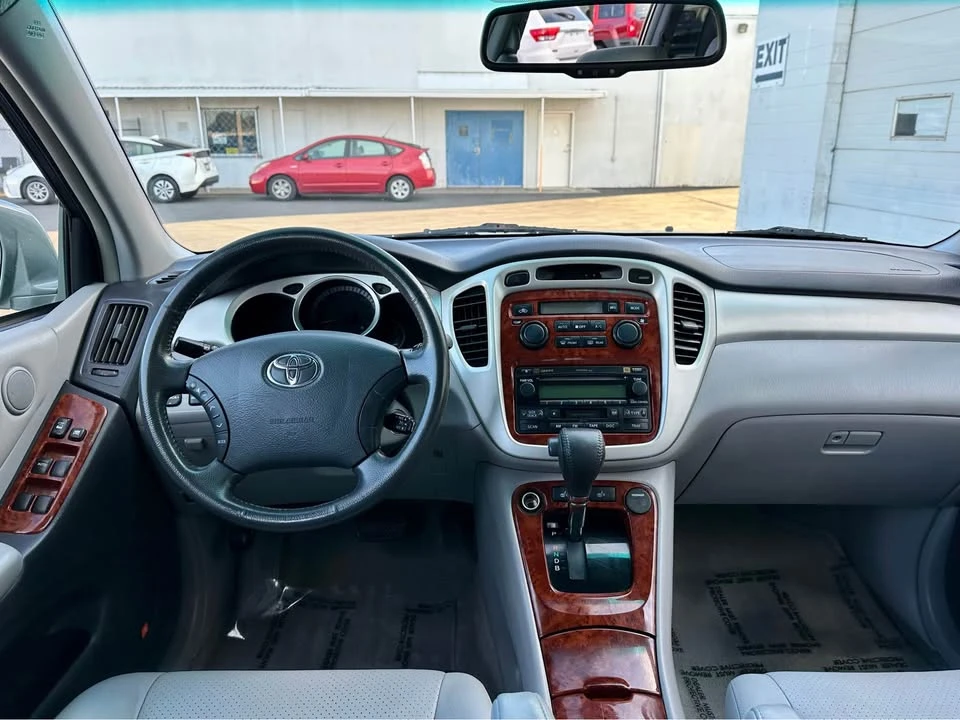 2007 Toyota Highlander - Image 8 of 16