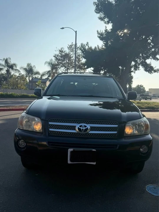 2007 Toyota Highlander - Image 2 of 13