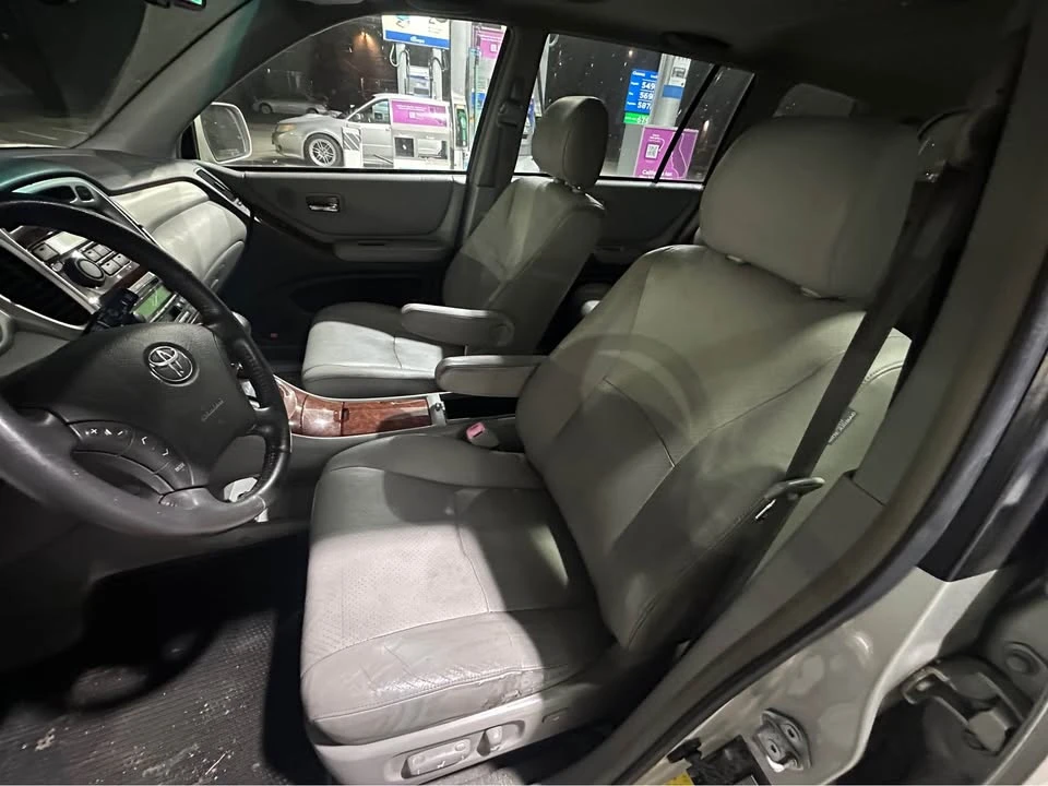 2007 Toyota Highlander - Image 10 of 14
