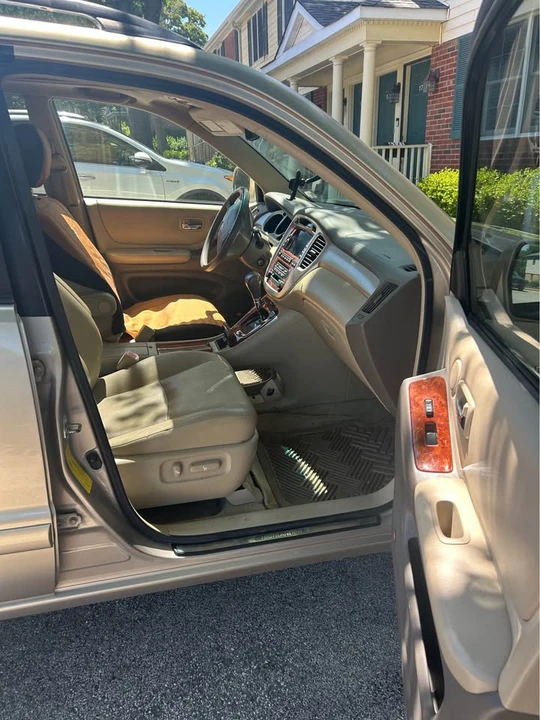 2007 Toyota Highlander - Image 12 of 13