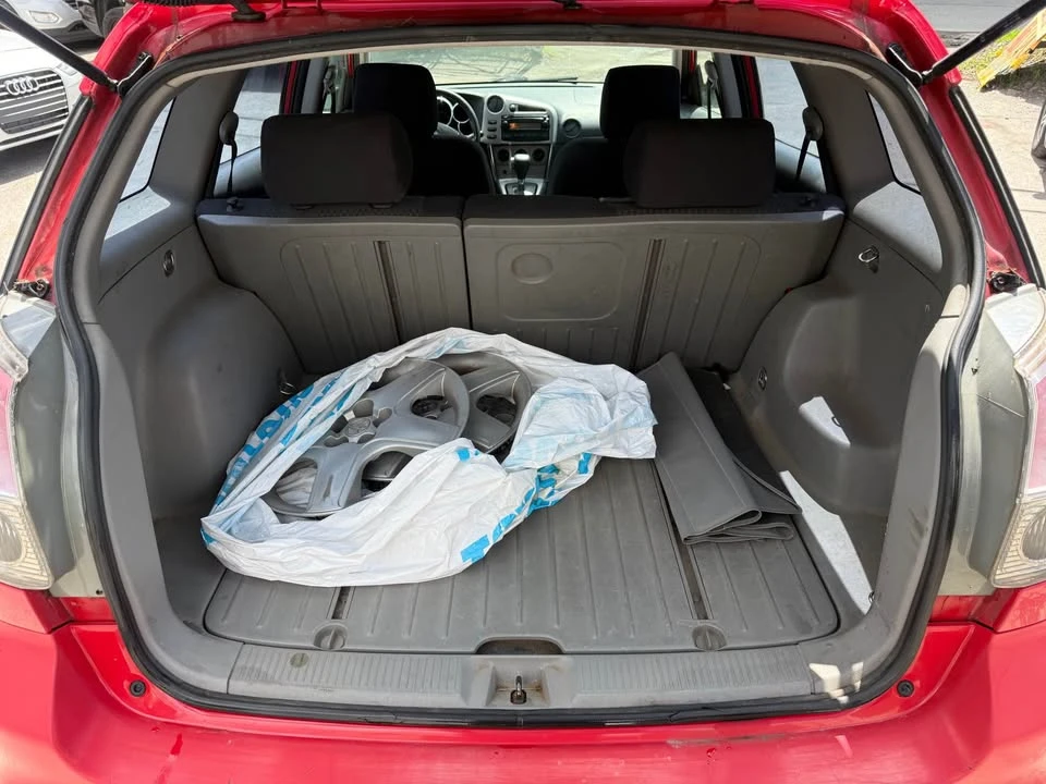 2007 Toyota Matrix 1st Gen - Image 7 of 15