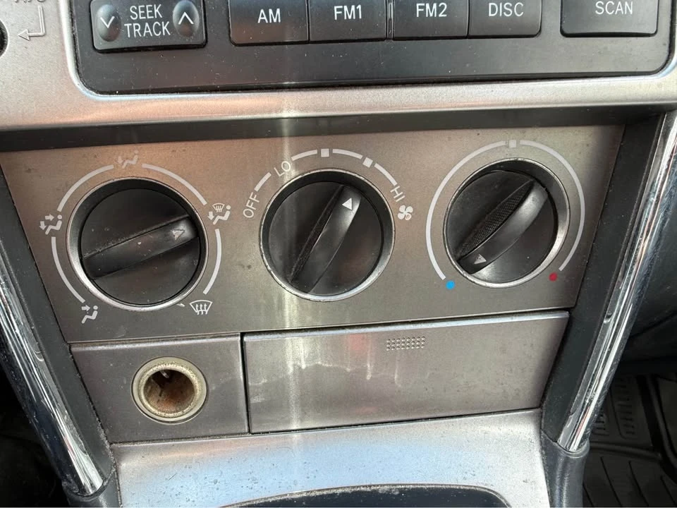 2007 Toyota Matrix 1st Gen - Image 12 of 16