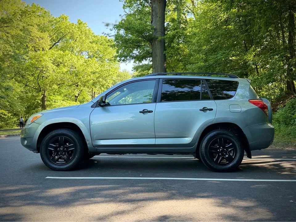 2007 Toyota RAV4 3rd Gen - Image 4 of 19