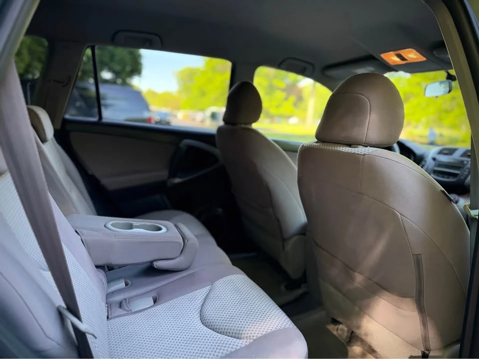 2007 Toyota RAV4 3rd Gen - Image 14 of 19