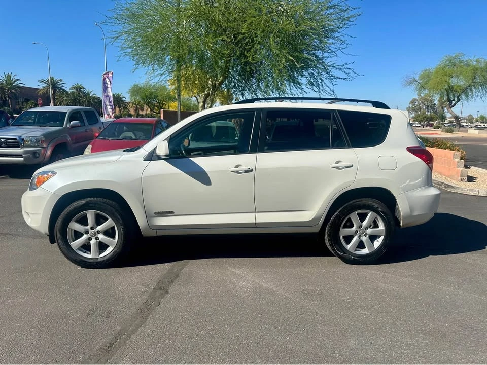2007 Toyota RAV4 3rd Gen - Image 14 of 17