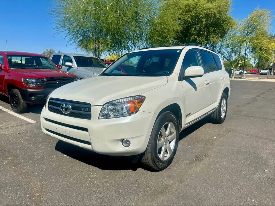 2007 Toyota RAV4 3rd Gen - Image 2 of 17