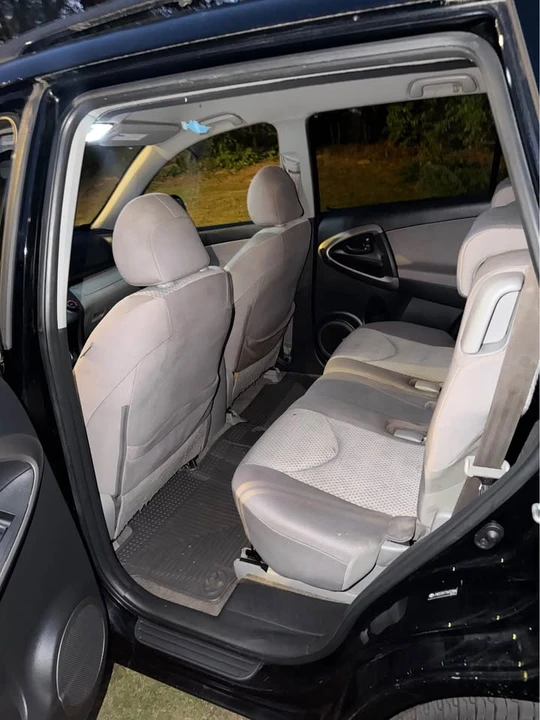 2007 Toyota RAV4 3rd Gen - Image 10 of 10