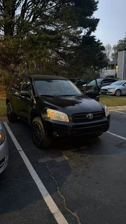 2007 Toyota RAV4 3rd Gen - Image 2 of 10