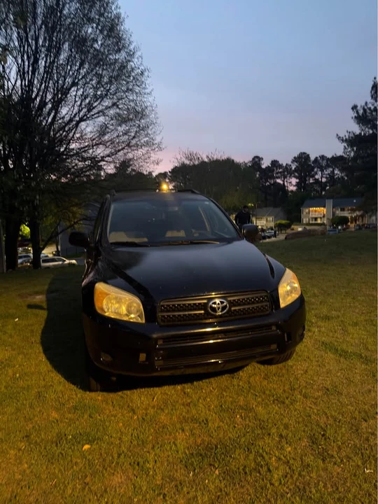 2007 Toyota RAV4 3rd Gen - Image 7 of 10