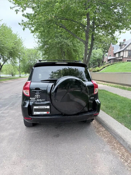 2007 Toyota RAV4 3rd Gen - Image 4 of 11