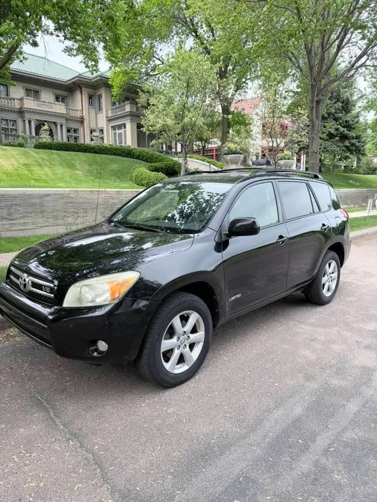 2007 Toyota RAV4 3rd Gen - Image 3 of 11